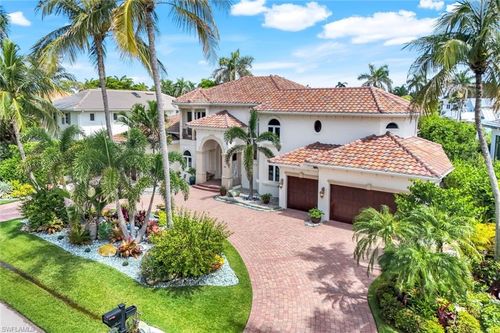 491 Wedge Dr, NAPLES, FL, 34103-4712 | Card Image