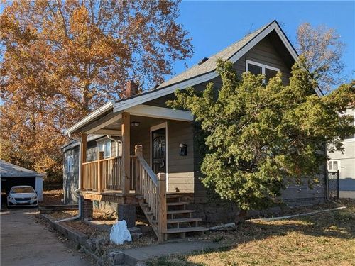 4420 Indiana Ave, Kansas City, MO, 64130-2034 | Card Image