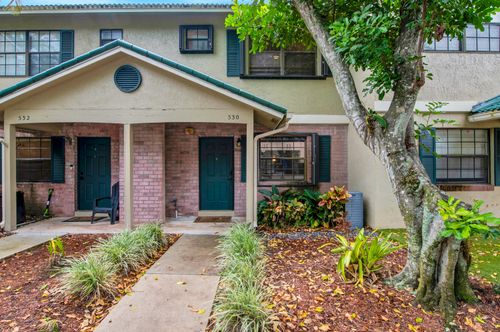 530-530 Westree Ln, Plantation, FL, 33324-1345 | Card Image