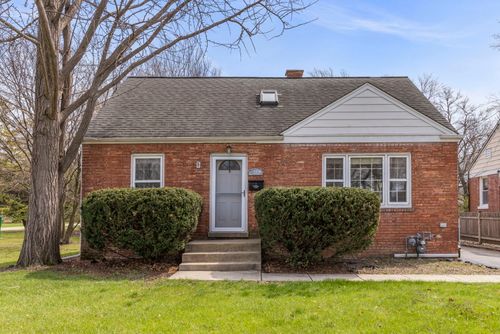 261 Melrose Avenue, Elmhurst, IL, 60126 | Card Image