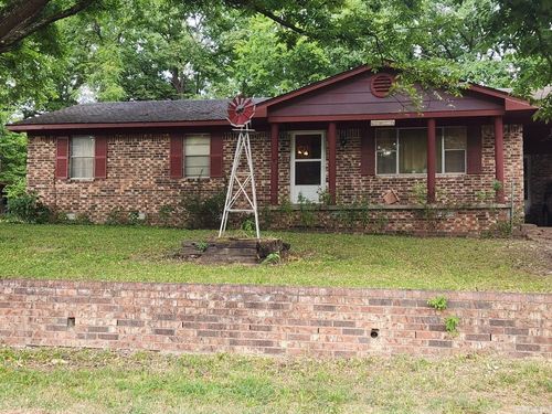 3210 James St, Batesville, AR, 72501-2127 | Card Image