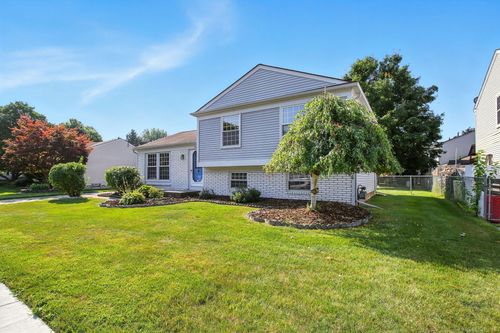 35614 Hermitage Ct, New Baltimore, MI, 48047-1047 | Card Image