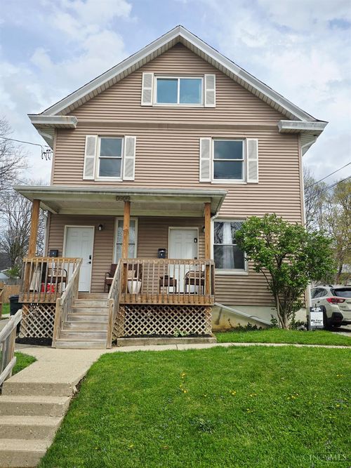 3820 Delmar Ave, Cheviot, OH, 45211-4802 | Card Image