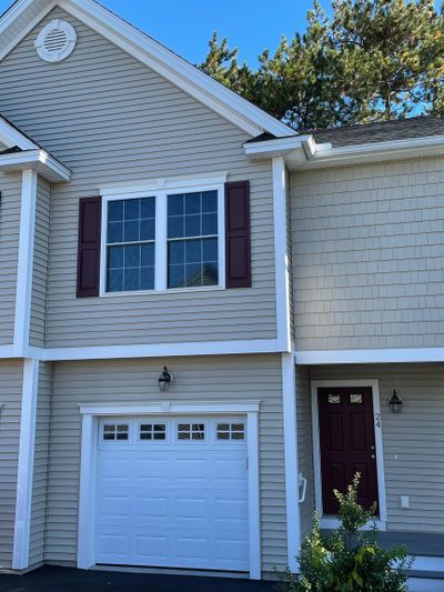 24 Cranberry Way, Townhouse with 3 bedrooms, 2 bathrooms and null parking in Manchester NH | Image 2