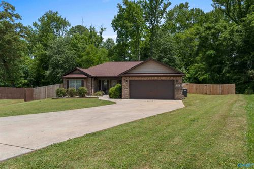107 Tall Pine Ct, Toney, AL, 35773-7294 | Card Image