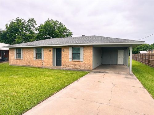 632 Passchyn St, Cottonport, LA, 71327-3511 | Card Image