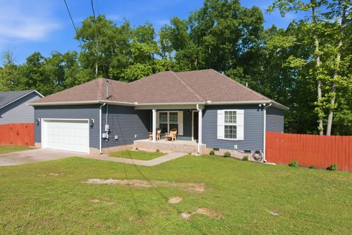 106 Doak St, Shelbyville, TN, 37160-1501 | Card Image