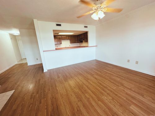 apt-104-142 Lake Hamilton Dr, Hot Springs, AR, 71913-7419 | Card Image