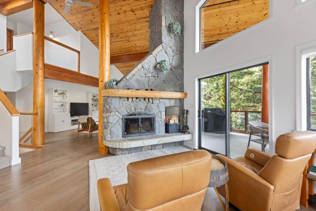 7414 Ambassador (49% Ownership) Crescent, House other with 5 bedrooms, 4 bathrooms and 5 parking in Whistler BC | Image 13