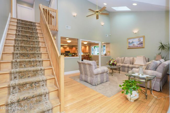 175 State Route 34, House other with 3 bedrooms, 3 bathrooms and null parking in Holmdel NJ | Image 5