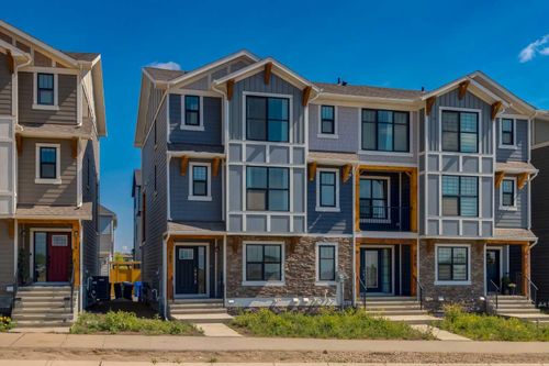 382 Alpine Ave Sw, Calgary, AB, T2Y0S1 | Card Image
