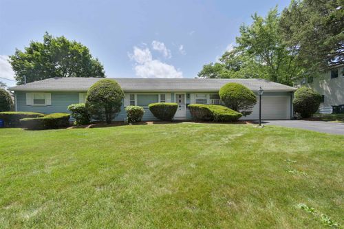 60 Hillhaven Rd, Manchester, NH, 03104-2809 | Card Image