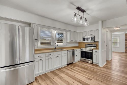 10803 County Road 214, Tyler, TX, 75707-4709 | Card Image