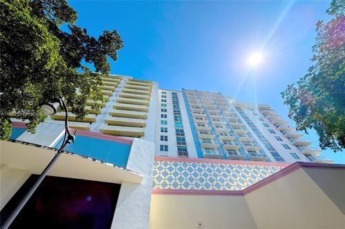 apt-1105-3000 Coral Way, Miami, FL, 33145-3238 | Card Image