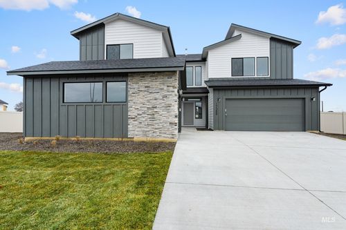 2743 N Chappy Way, Kuna, ID, 83634-2795 | Card Image