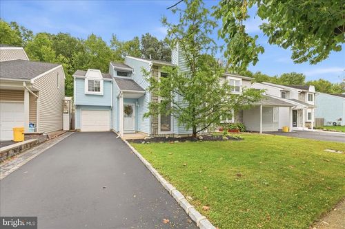 64 Winchester Dr, East Windsor, NJ, 08520-2609 | Card Image