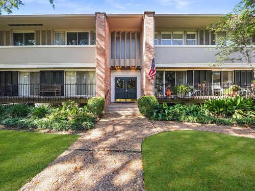 656-656 S Ripple Creek Dr, Houston, TX, 77057-1035 | Card Image