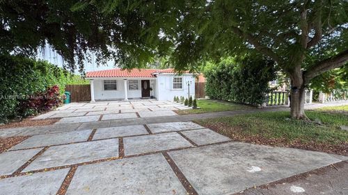 3911 Sw 61st Ave, Miami, FL, 33155-4803 | Card Image