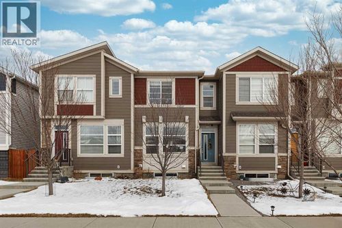 66 Wolf Hollow Pk Se, Calgary, AB, T2X4M6 | Card Image