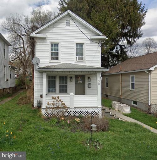 38 Mcculloh St, FROSTBURG, MD, 21532-1909 | Card Image