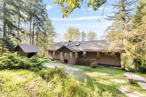 130 Lautman Dr, Salt Spring, BC, V8K2C2 | Card Image