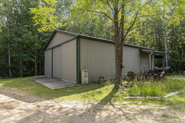 Pole Barn | Image 11