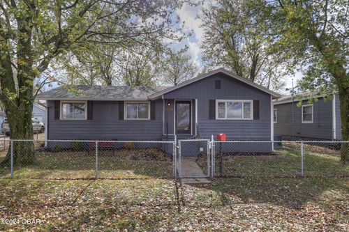 404 4th Street, Webb City, MO, 64870 | Card Image