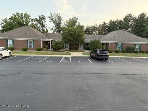 803 Garden Pointe Dr, Simpsonville, KY, 40067-5431 | Card Image