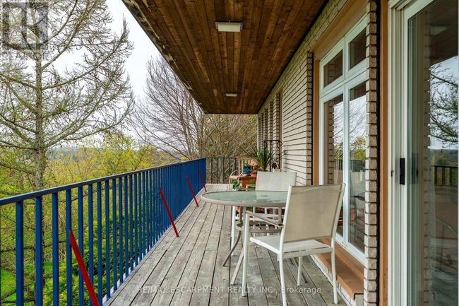 754 Concession 8 W, House other with 5 bedrooms, 2 bathrooms and 8 parking in Puslinch ON | Image 11