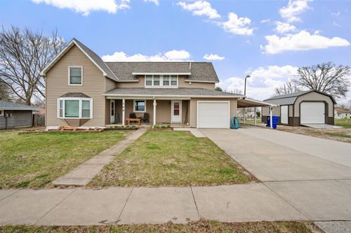 109 E Jackson St, Panora, IA, 50216-1146 | Card Image