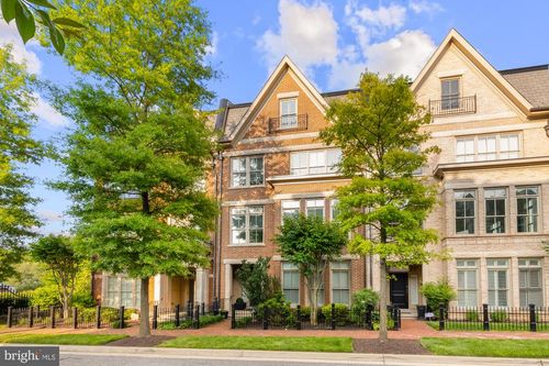 10889 Symphony Park Dr, NORTH BETHESDA, MD, 20852-3486 | Card Image
