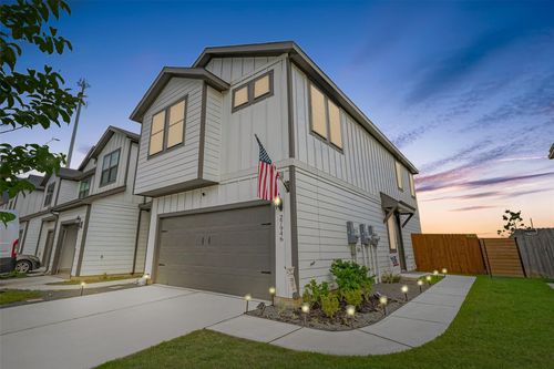 27946 Western Creek Ct, Katy, TX, 77494-8141 | Card Image