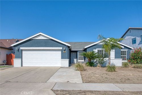 3673 N Denali Ave, Fresno, CA, 93727-7921 | Card Image
