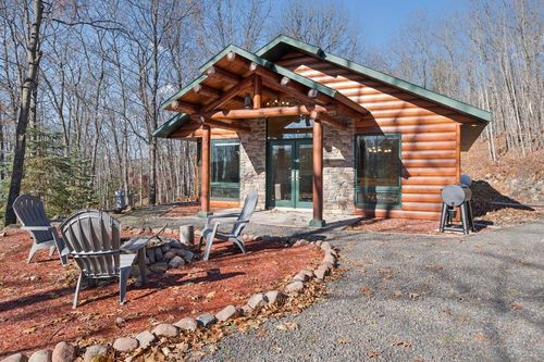 26594 Freedom Valley Dr, WASHBURN, WI, 54891-4928 | Card Image