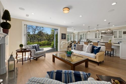 4 Summer House Ln, Newport Beach, CA, 92660-7106 | Card Image