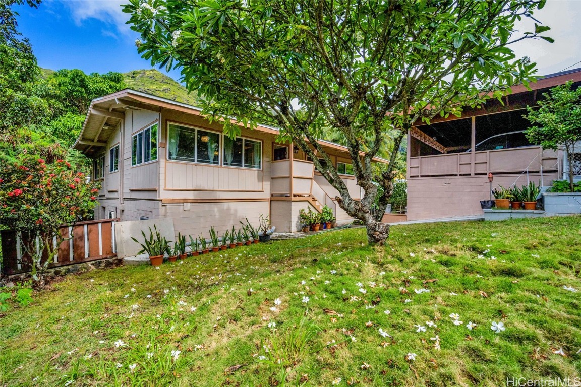 Mona St, Honolulu, HI 96821