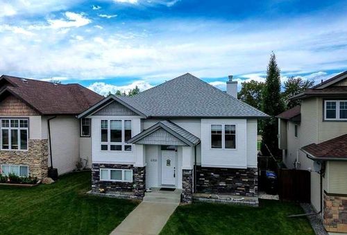 6818-59 Street Close, Rocky Mountain House, AB, T4T1V9 | Card Image
