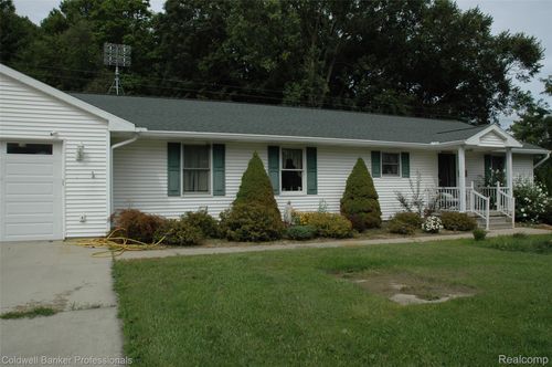 4633 Attica Rd, Attica, MI, 48412-9777 | Card Image