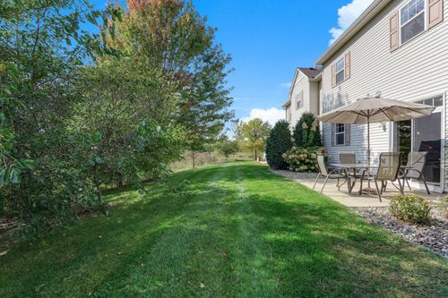 303-1967 Sierra Dr, Hastings, MN, 55033-4073 | Card Image