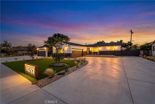 6262 Chinook Ave, Westminster, CA, 92683-3511 | Card Image