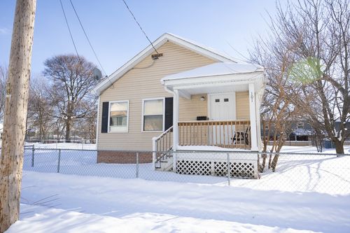 101 Rauber St, Rochester, NY, 14605-1225 | Card Image