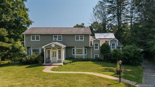 9 Lois Ln, Katonah, NY, 10536-2507 | Card Image