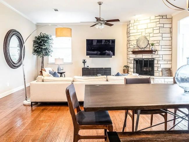 16308 Lake Loop, House other with 4 bedrooms, 4 bathrooms and 4 parking in Austin TX | Image 18