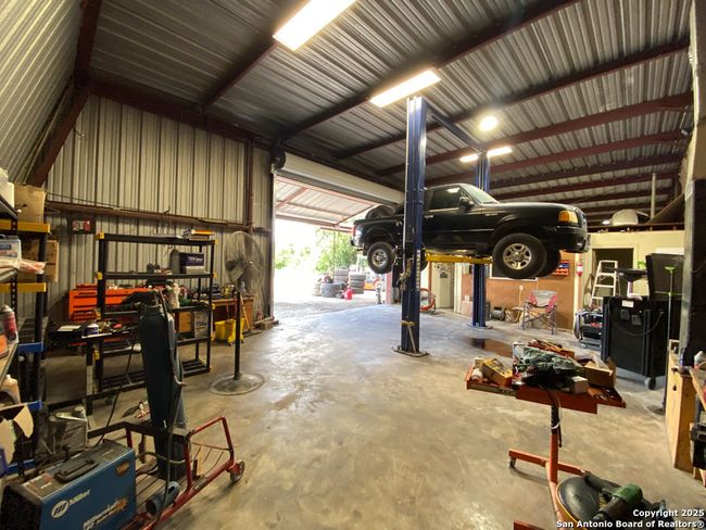 8491 Us Highway 281 N, Home with 0 bedrooms, 0 bathrooms and null parking in Spring Branch TX | Image 20