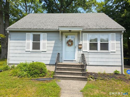 417 Atwood Ave, Waterbury, CT, 06705-1511 | Card Image