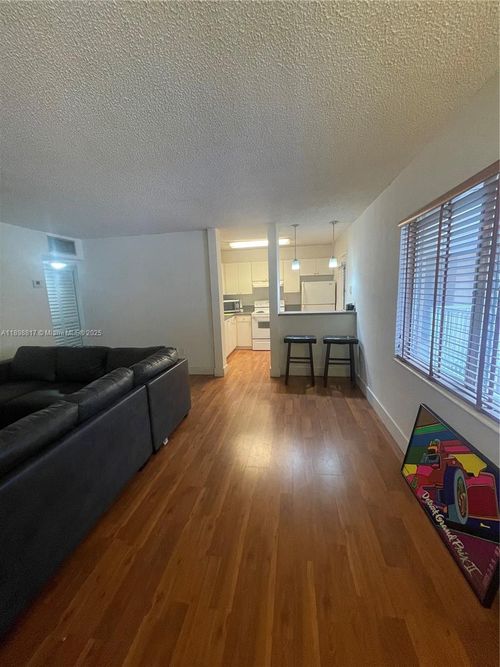 apt-203j-5330 Sw 77th Ct, Miami, FL, 33155-4369 | Card Image