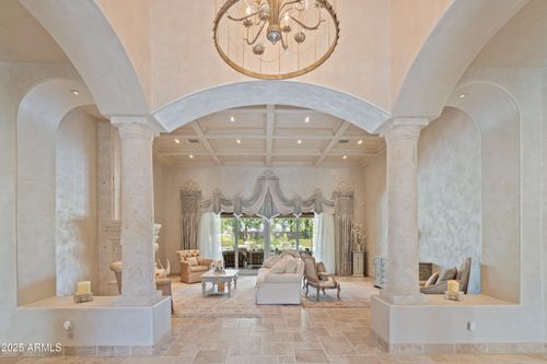 6322 E Turquoise Ave, Paradise Valley, AZ, 85253-1246 | Card Image