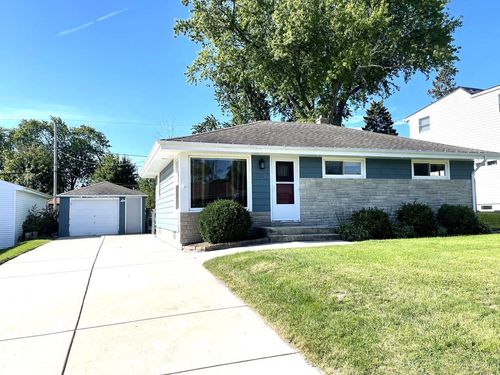 707 Lakeview Avenue, SOUTH MILWAUKEE, WI, 53172 | Card Image