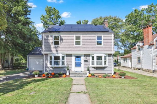 632 Park Rd, West Hartford, CT, 06107-3441 | Card Image