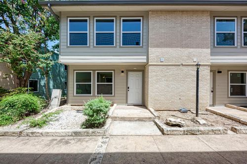 136-2124 Burton Dr, Austin, TX, 78741-4155 | Card Image